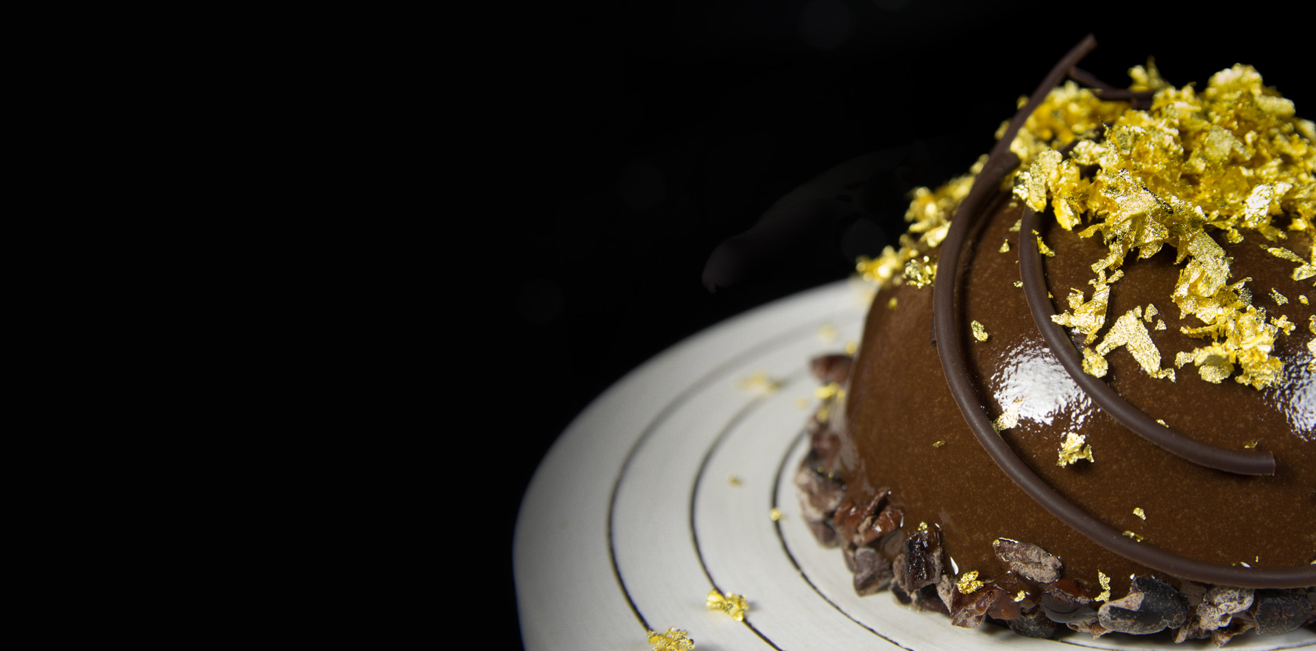 L’oro in pasticceria a Natale | I consigli di Cove