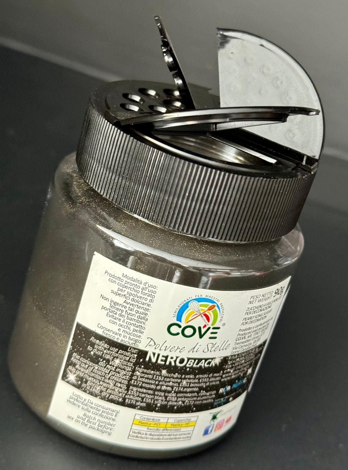 Polvere di Stelle Nero Perlato 90g – dosatore spargizucchero